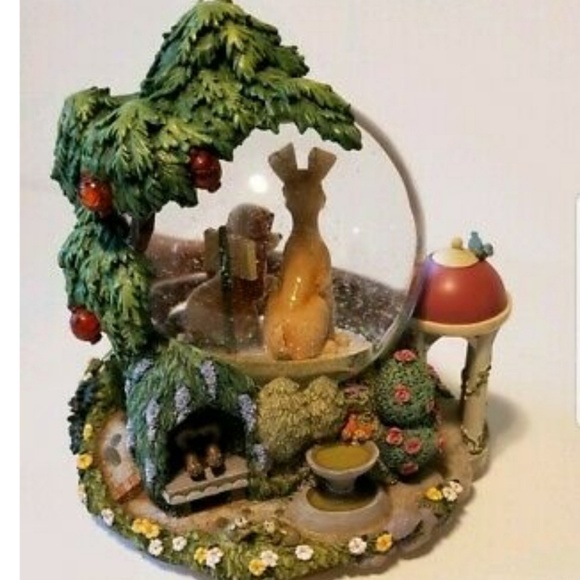 Lady and the tramp snow globe - Picture 2 of 6